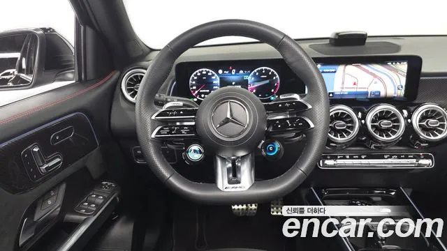 Mercedes-Benz GLB 2025 thumb 12