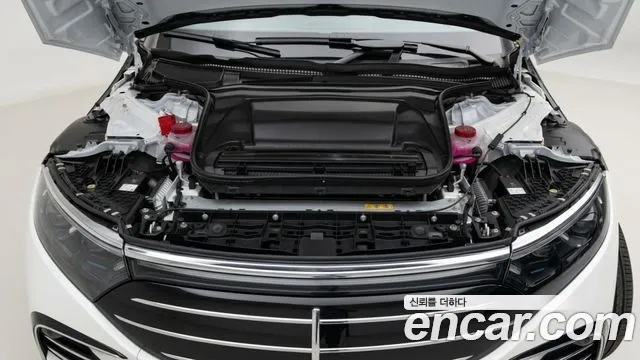 Mercedes-Benz EQS 2025 thumb 6