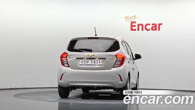 Chevrolet Spark 2017 thumb 4
