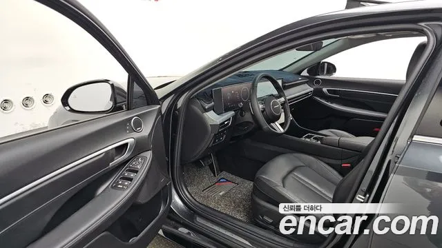 Hyundai Sonata 2025 thumb 9