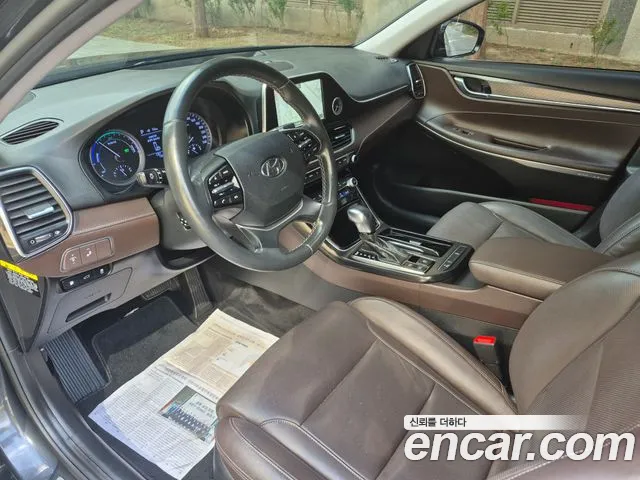 Hyundai Grandeur 2017 thumb 10