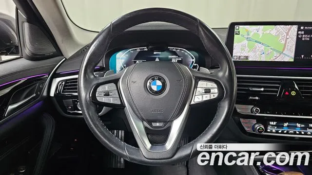 BMW 5 серии 2020 thumb 12