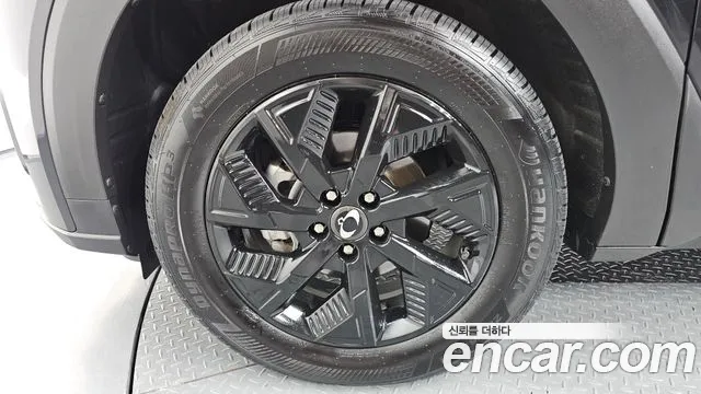 KG_Mobility_Ssangyong Torres 2024 thumb 4