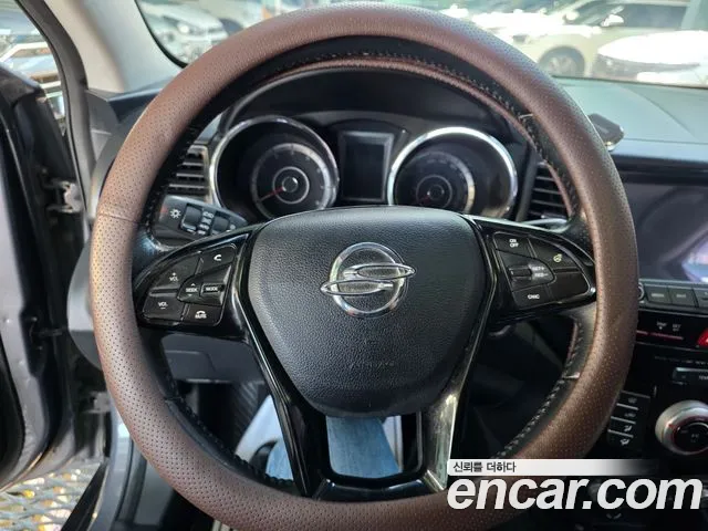 KG_Mobility_Ssangyong TIBOLI 2017 thumb 9