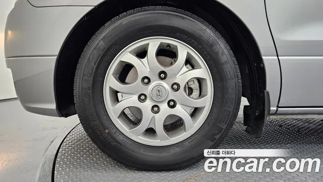 Hyundai Starex 2013 thumb 5