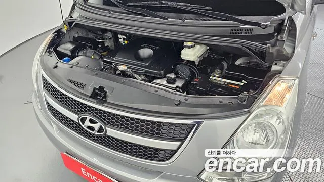 Hyundai Starex 2013 thumb 6