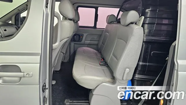 Hyundai Starex 2013 thumb 11