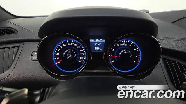 Hyundai Genesis 2015 thumb 8