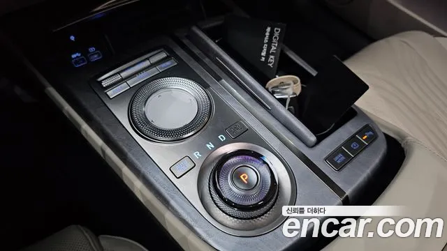 Genesis G80 2022 thumb 9