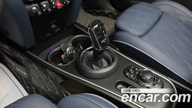 Mini Countryman 2022 thumb 9