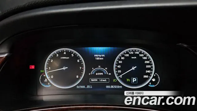 Hyundai Equus 2015 thumb 8