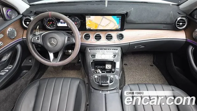 Mercedes-Benz E-Класс 2017 thumb 7