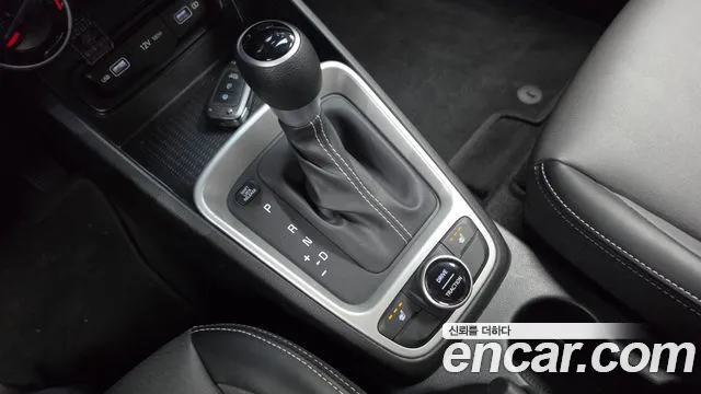 Hyundai Venue 2022 thumb 9