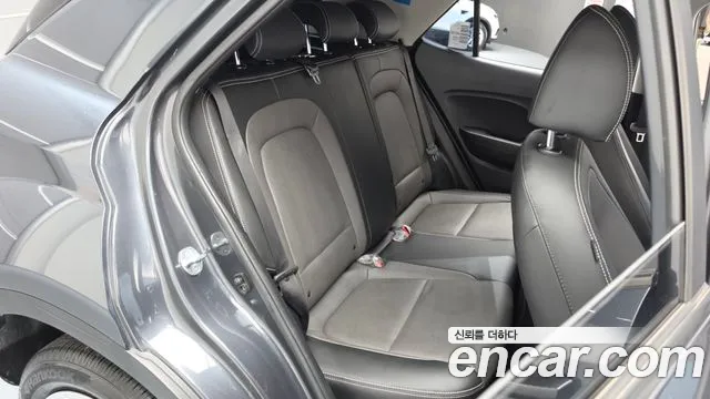 Hyundai Venue 2022 thumb 11