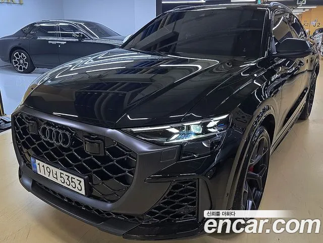 Audi RSQ8 2025 thumb 12