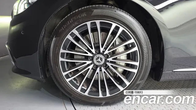 Mercedes-Benz S-Класс 2022 thumb 5