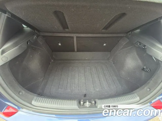 Hyundai i30 2018 thumb 6