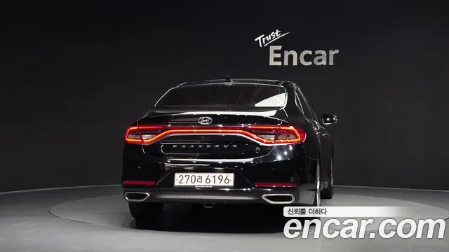 Hyundai Grandeur 2017 thumb 4