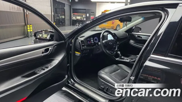 Hyundai Grandeur 2017 thumb 10