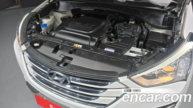 Hyundai Santa Fe 2014 thumb 6
