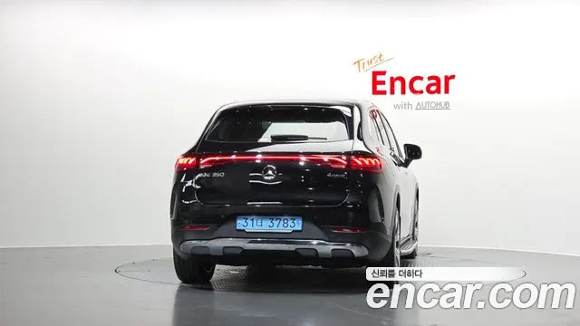Mercedes-Benz EQE 2023 thumb 3