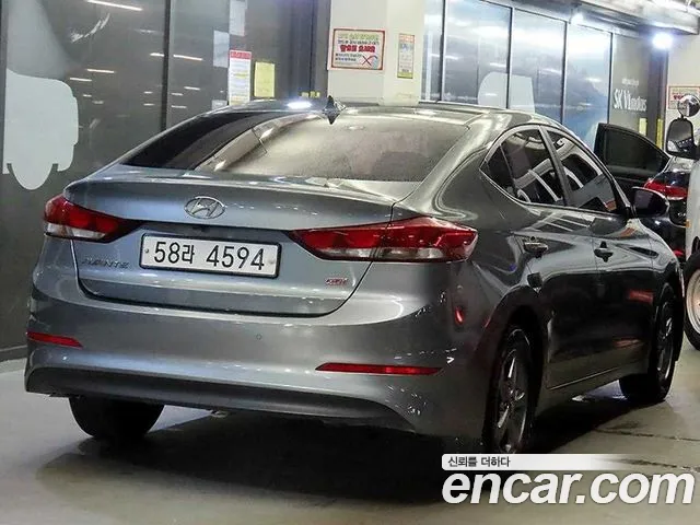 Hyundai Avante 2016 thumb 4