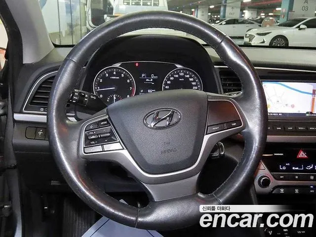 Hyundai Avante 2016 thumb 8