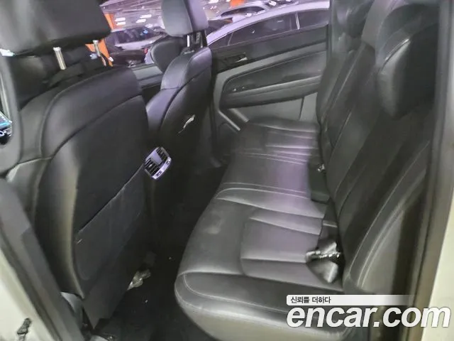 KG_Mobility_Ssangyong Rexton 2019 thumb 6