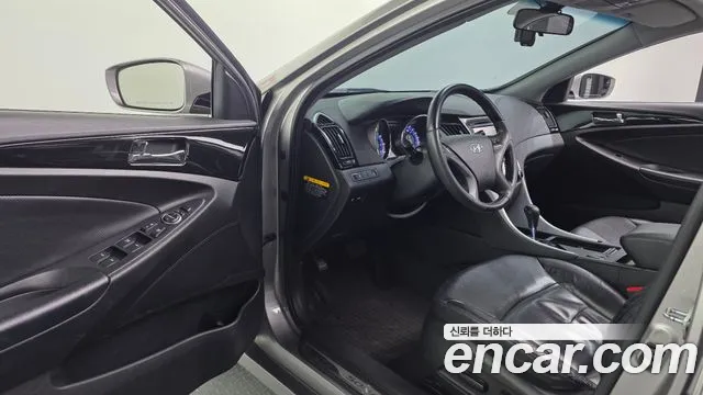 Hyundai Sonata 2010 thumb 10