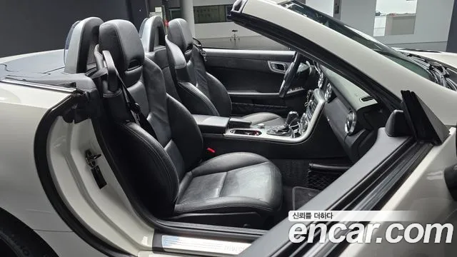 Mercedes-Benz SLK-Class 2012 thumb 11