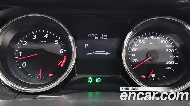 Renault Latitude 2014 thumb 8
