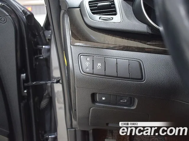 Kia K7 2013 thumb 10