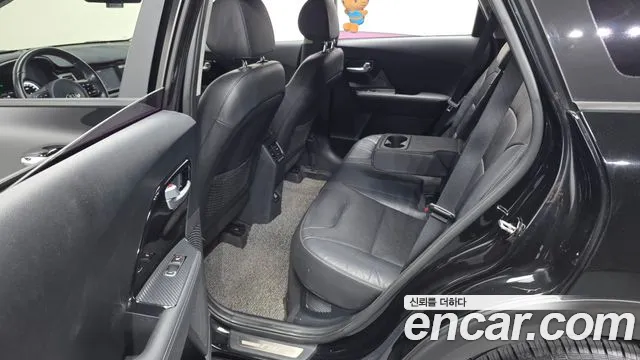 Kia Niro 2019 thumb 12