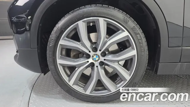 BMW X2 2021 thumb 5
