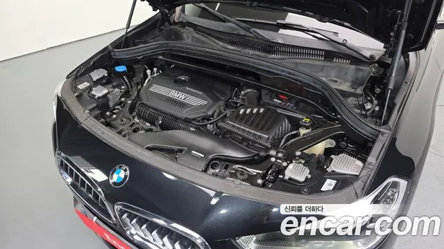 BMW X2 2021 thumb 6