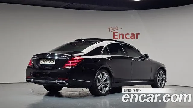 Mercedes-Benz S-Класс 2018 thumb 2