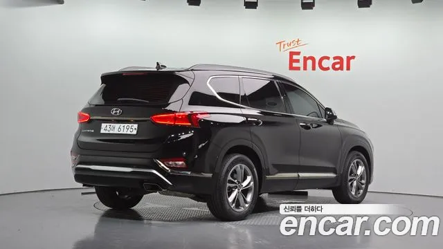 Hyundai Santa Fe 2019 thumb 2