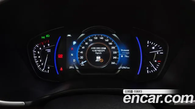 Hyundai Santa Fe 2019 thumb 8