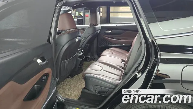 Hyundai Santa Fe 2019 thumb 11