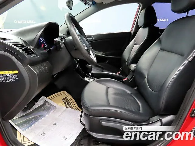 Hyundai Accent 2012 thumb 6