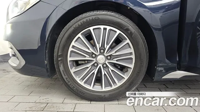 Hyundai Grandeur 2017 thumb 5