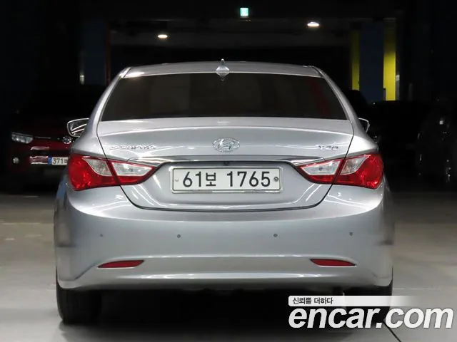 Hyundai Sonata 2010 thumb 3