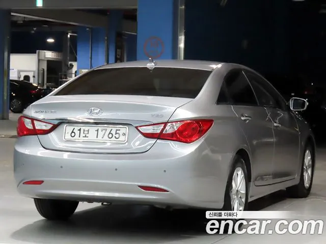Hyundai Sonata 2010 thumb 4