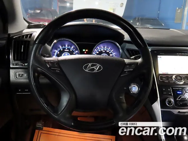 Hyundai Sonata 2010 thumb 8
