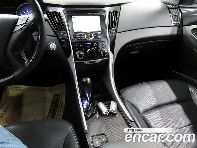 Hyundai Sonata 2010 thumb 9