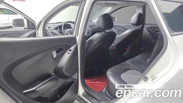 Hyundai Tucson 2011 thumb 11