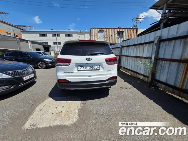 Kia Sorento 2016 thumb 4