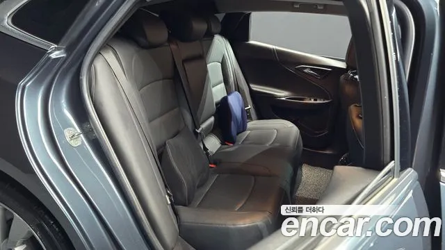 Chevrolet Malibu 2021 thumb 12