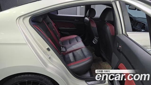 Hyundai Avante 2017 thumb 11
