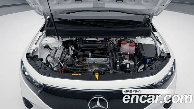 Mercedes-Benz EQB 2025 thumb 6
